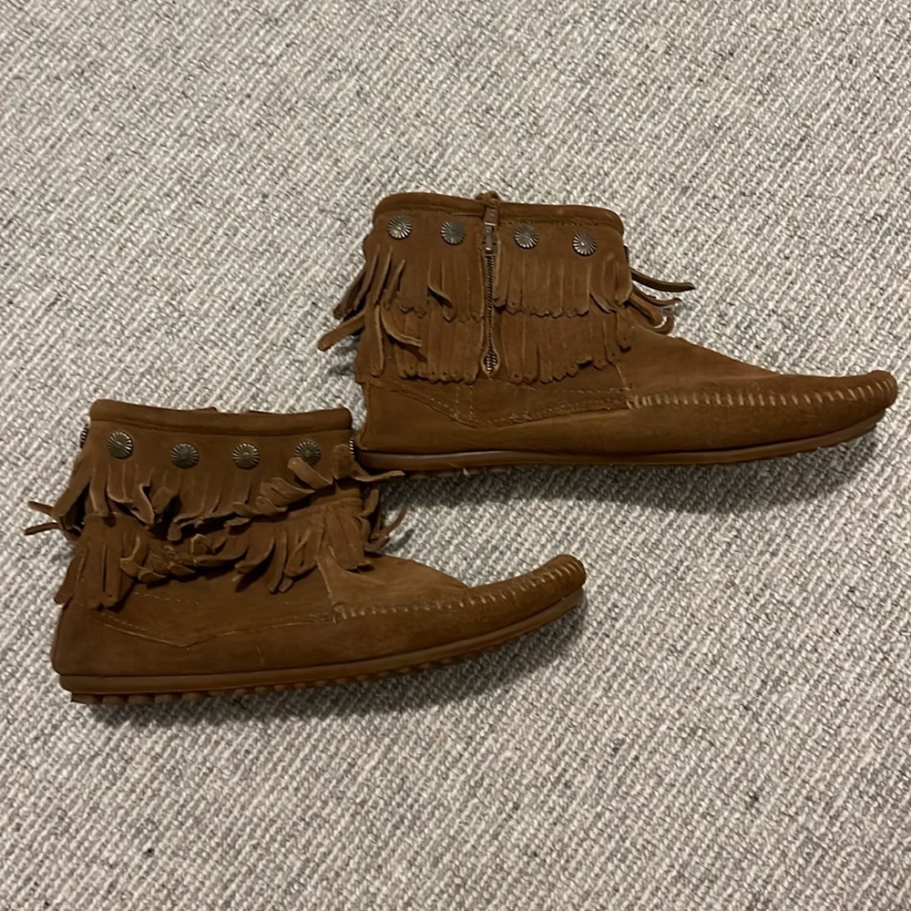 Moccasin booties. Real tan suede. Minnetonka brand.
